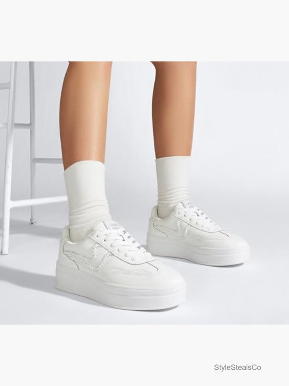 Platform Fashion Sneakers Thick Sole Suede Faux Leather Rubber Gum Sole Low Top - Picture 3 of 7